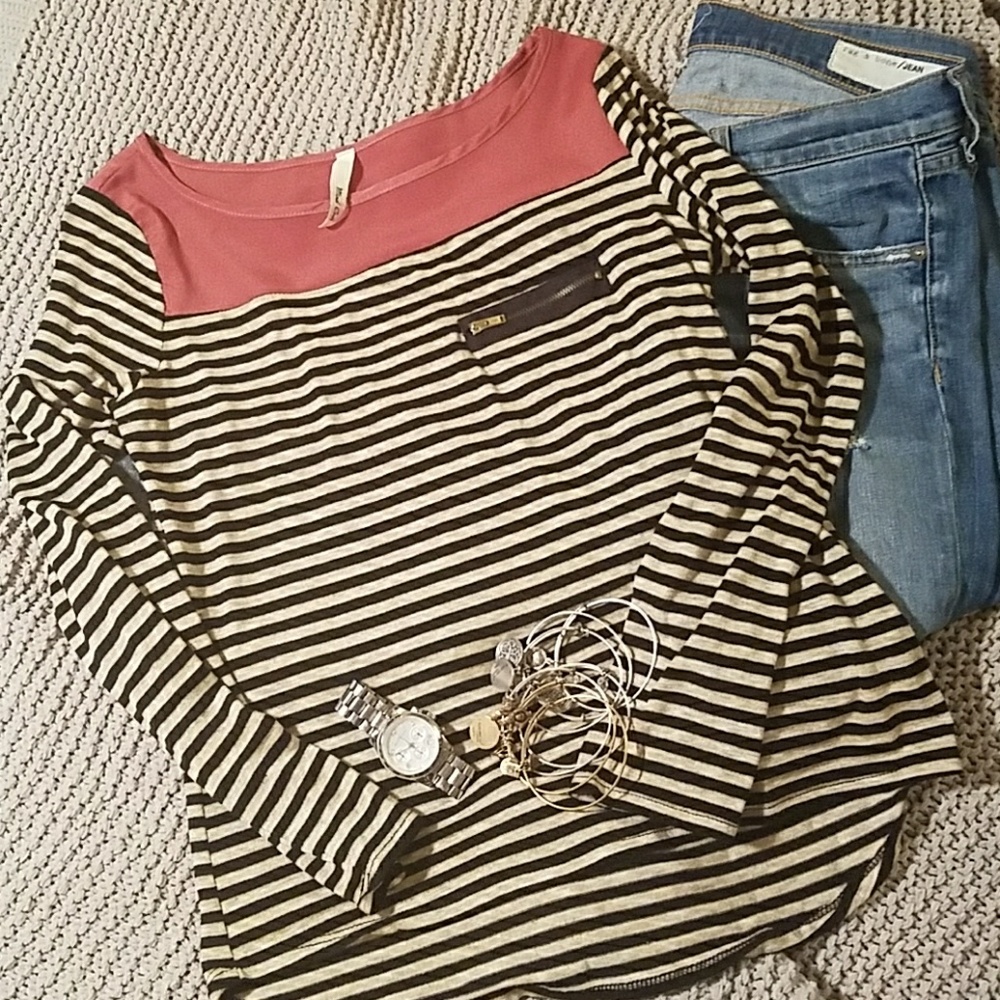 Long sleeve tee